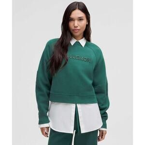 NWT Lululemon Scuba Oversized Pullover *Wordmark - MSRP $118 - Size M/L